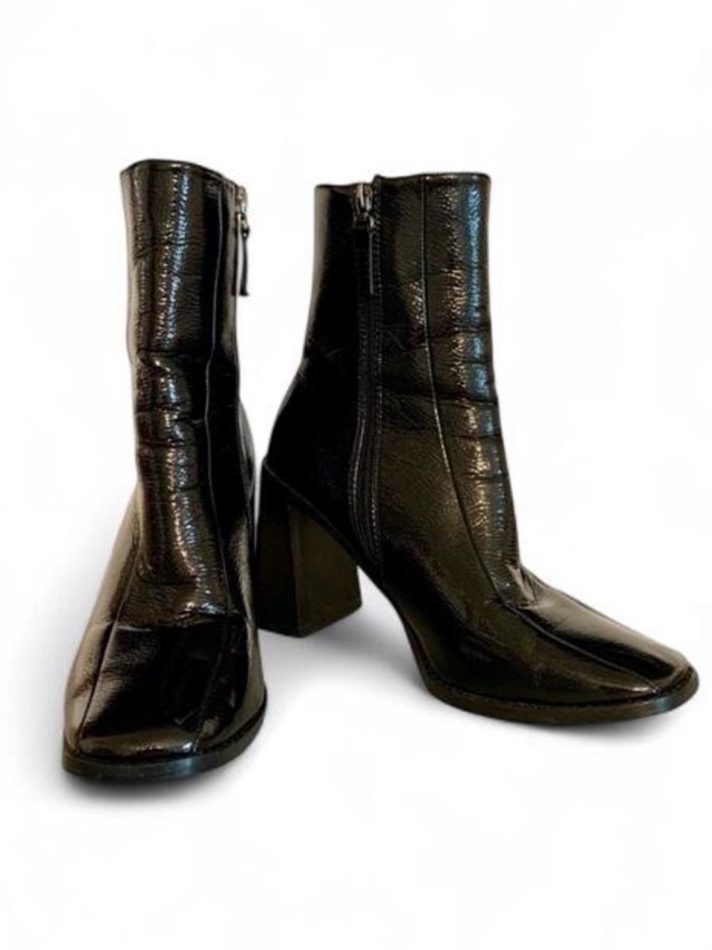 Black boots block heel pretty little things 8 1/2 shiny patent faux leather mid